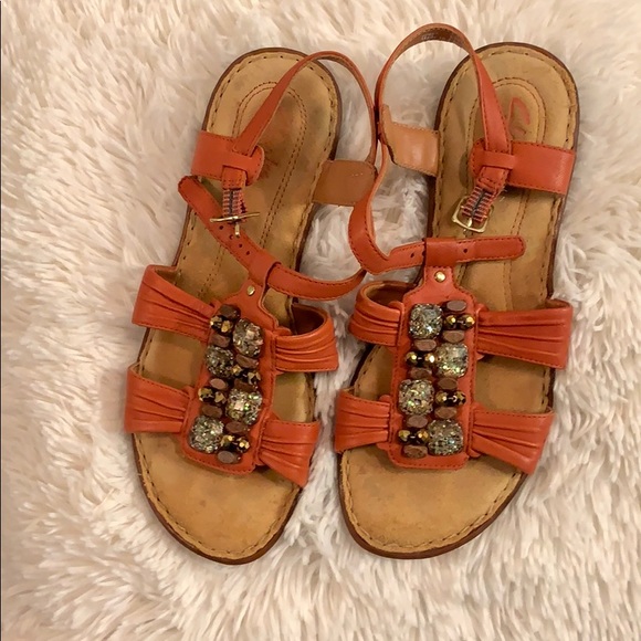 clarks-shoes-artisan-clark-orange-leather-beaded-strap-sandals
